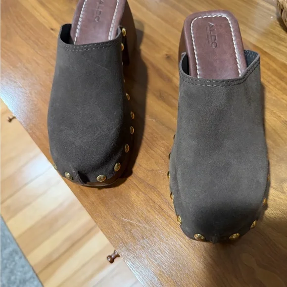Aldo Brown Suede Studded Clog Mule - Picture 5 of 8